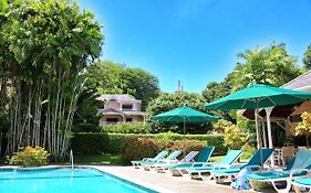 Plantation Beach Villas